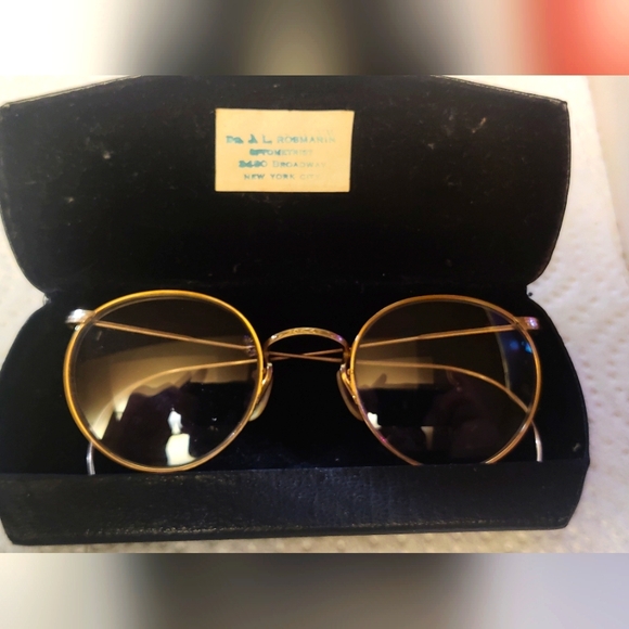 Antique 1930's 2 pair 10-12k Gold Eyeglasses Yellow Gold and White Gold Frames - Picture 4 of 16